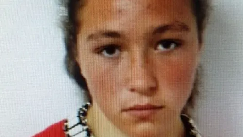 Alertă în Botoșani, după ce o minoră de 14 ani a dispărut. Cine o vede este rugat să sune la 112