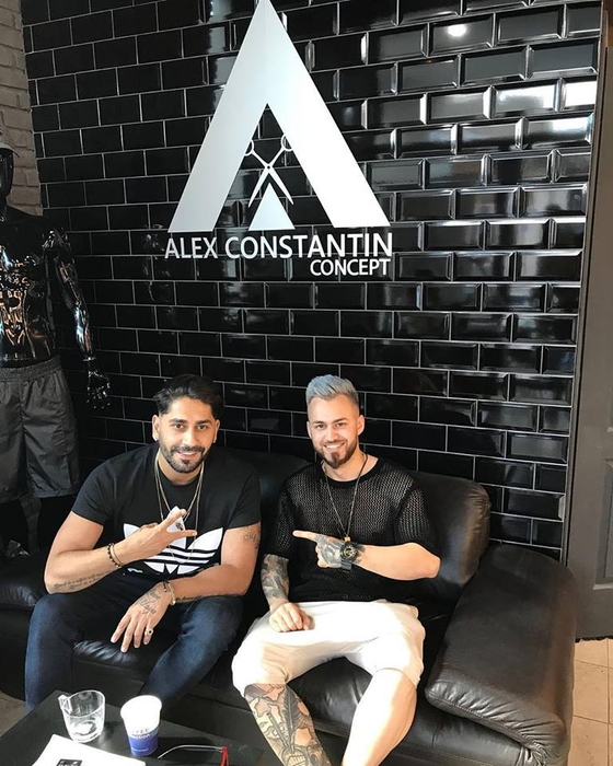 Connect-R l-a ajutat pe un artist cunoscut de la noi să nu divorțeze. Metoda inedită care a funcționat