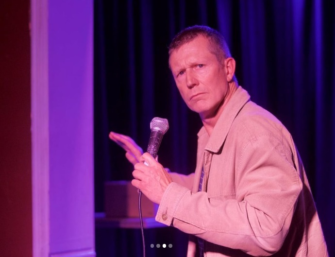 Comediantul Tony Knight a murit într-un accident bizar, la doar 54 de ani! Ce mesaj i-a trimis iubitei sale, înainte de tragedie