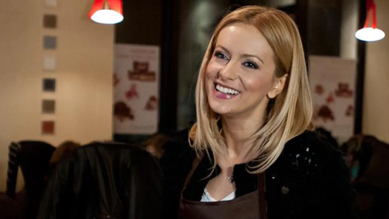 MOFT sau NECESITATE? Schimbare ciudata de look a Simonei Gherghe! Fanilor nu le-a venit sa creada