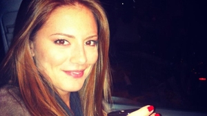 Una dintre cele mai sexy vedete de la noi tocmai a nascut! Vezi aici prima fotografie cu proaspata mamica si cu bebelusul ei
