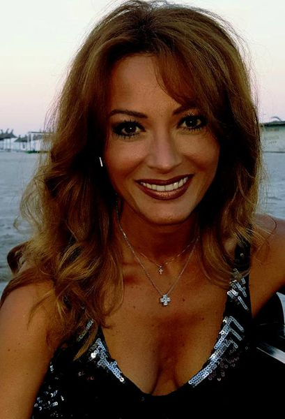 Anca Țurcașiu a făcut-o și pe asta! Imaginea care i-a lăsat mască pe fani: ”Le amestec după inspirație!”