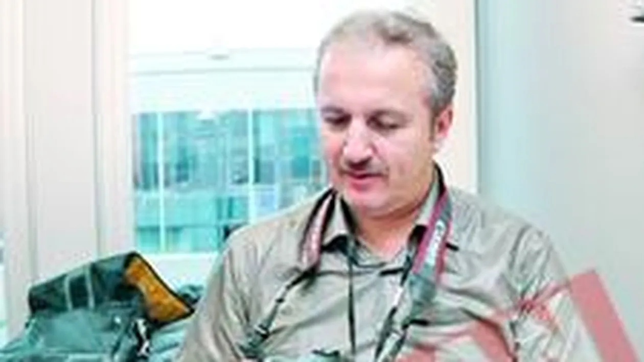 Vasile Dancu, un paparazzo in Parlament