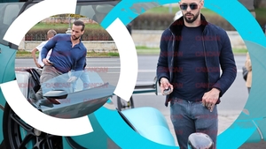 Fraţii Tate nu au pierdut deloc timpul! Tristan și Andrew, ieşire memorabilă în buricul Capitalei! Şi-au făcut fenta în stil mare la volanul bolizilor de milioane de €