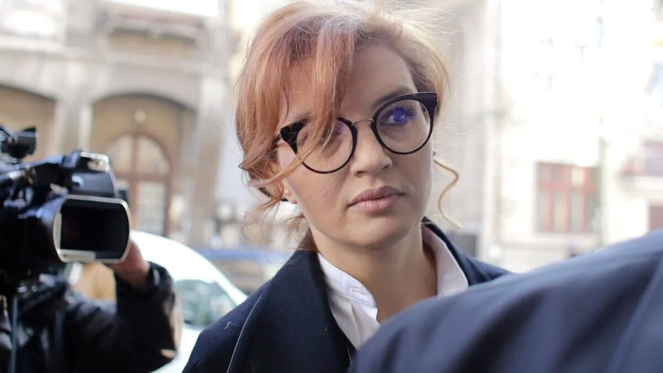 Cum arăta Ioana Băsescu în 2007. Imagine rară cu fiica cea mare a fostului președinte al României