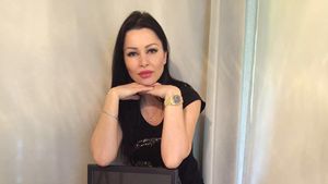 BRIGITTE SFĂT, pe patul de spital! Cum arată soţia lui ILIE la scurt timp după ce s-a operat