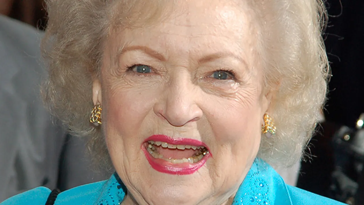 Actriţa Betty White a intrat în Cartea Recordurilor! Numele ei a fost inclus în Guinness Book Of World Records
