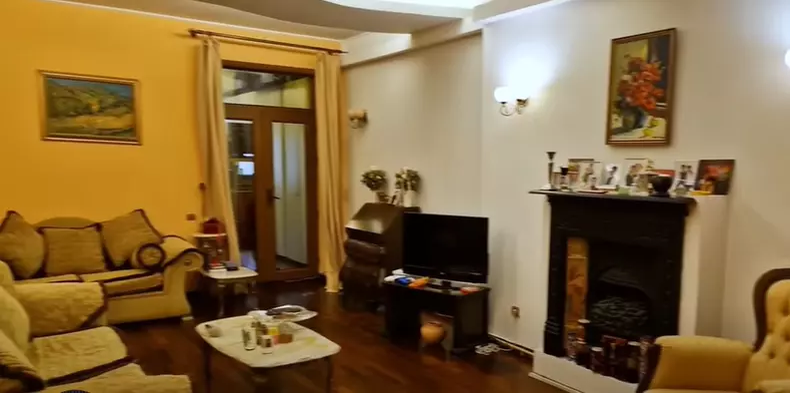 Cum arată casa Adrianei Bahmuțeanu din centrul Bucureștiului. A investit mult pentru a o transforma complet: „Am luat-o de la zero”
