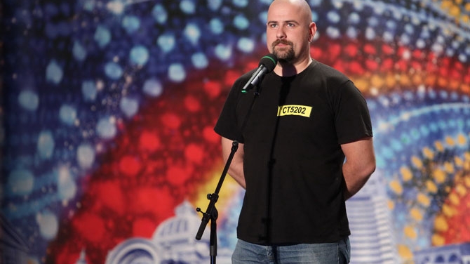 Radu "Mariachi" de la "Romanii au talent" ascunde o poveste de viata ca din filme! Vezi prin cate greutati a trecut si cum si-a revenit dupa cele mai dure lovituri!