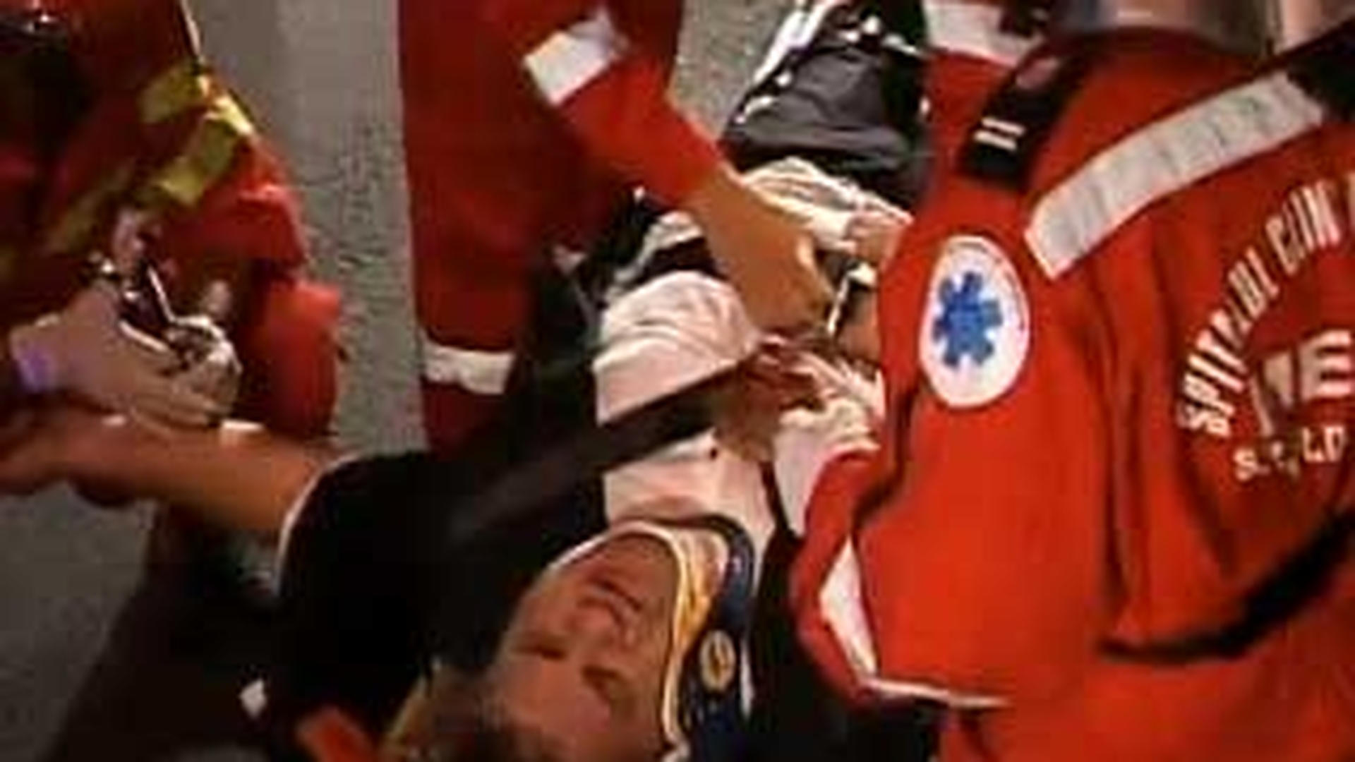 VIDEO Accident spectaculos in Capitala! Un sofer s-a rasucit de trei ori in aer cu masina!