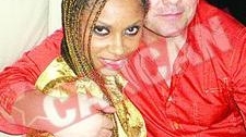 Ogica, atacat de mama mulatrei Laurette