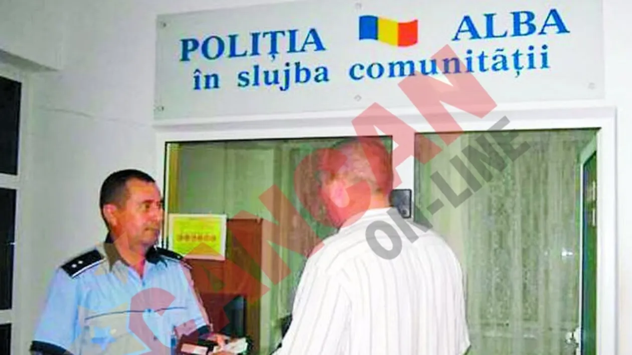 Un hot a predat politiei un portmoneu gasit