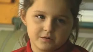 VIDEO I-a scris un biletel bunicii moarte, iar ce a urmat este INCREDIBIL! Ce a primit o fetiţă de 8 ani prin poştă