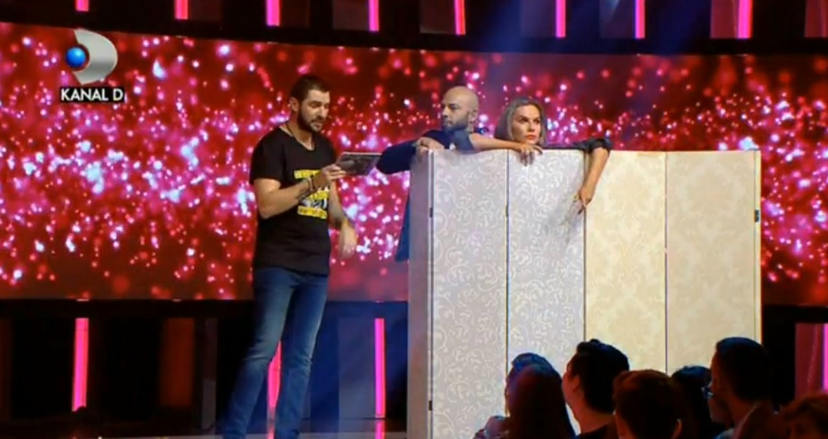 Anna Lesko a rămas fără sutien la Kanal D! Cum a reacționat Victor Slav