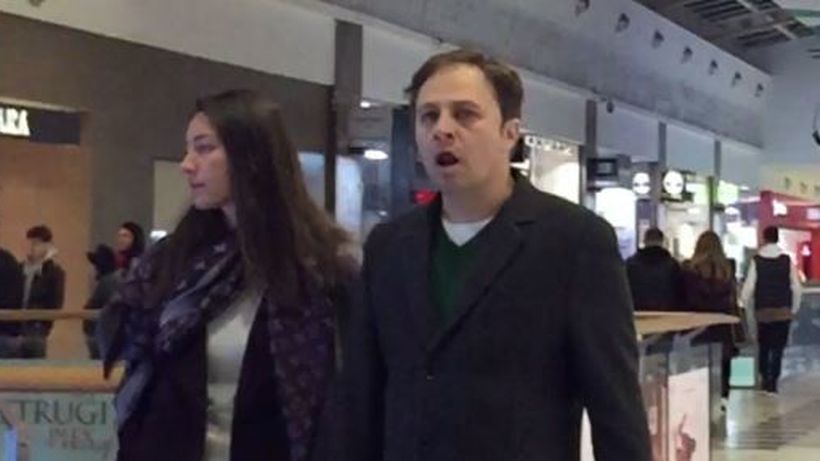 N-au trecut decât 4 luni de la nuntă, dar… Fiica şi ginerele politicianului milionar se plictisesc în doi! Imagini care te lasă cu gura căscată…