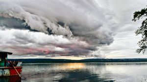 România, lovită de un nou ciclon mediteranean! Ce se întâmplă începând de duminică, 5 octombrie 2025