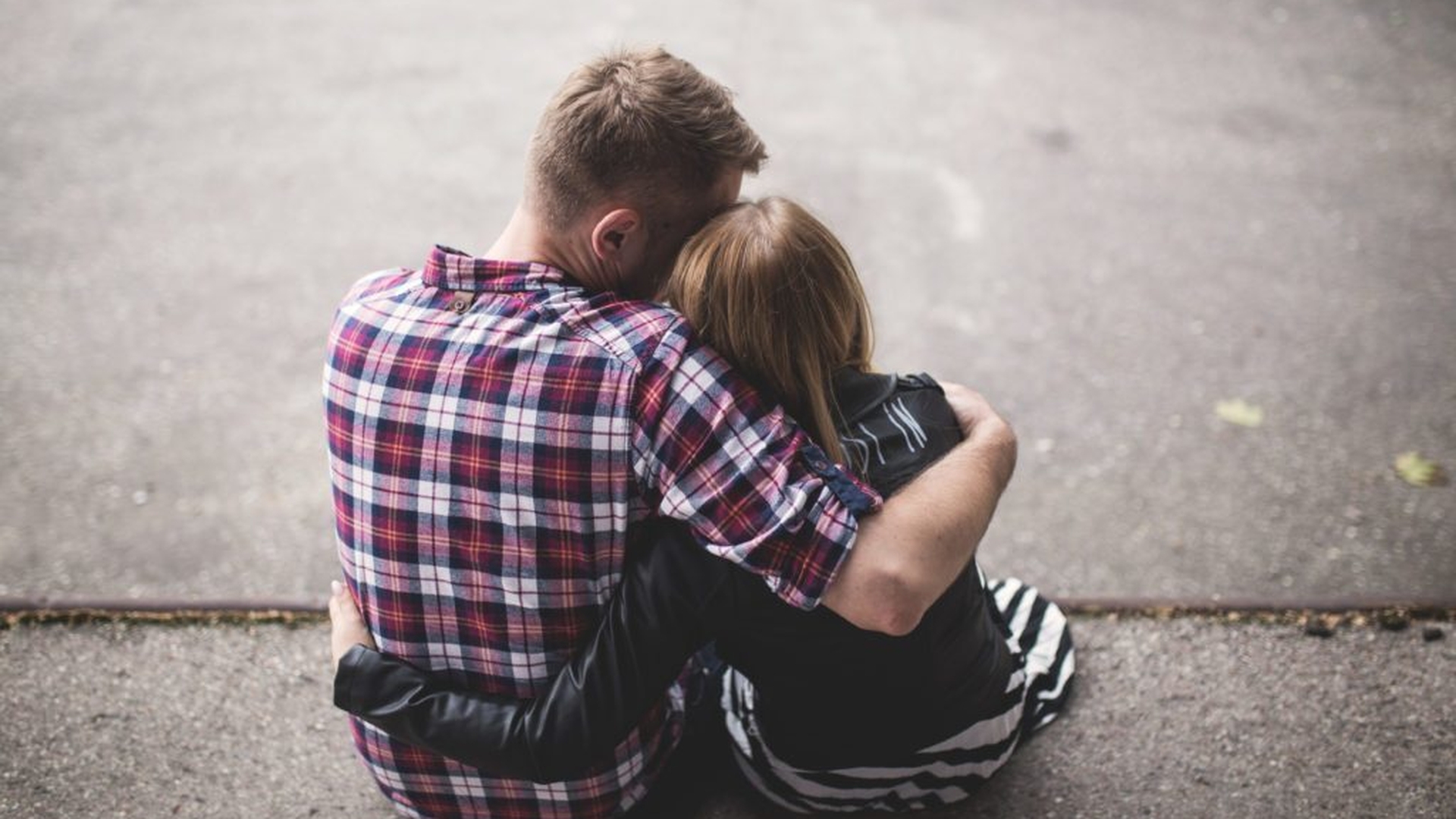 Sunt căsătoriţi de şapte ani, dar nu au făcut amor niciodată. Motivul este halucinant