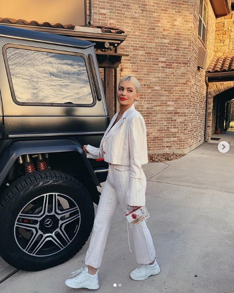 Două dintre surorile Kardashian, pe podium în topul celor mai puternici influenceri din modă în 2018! Unde s-a clasat Meghan Markle