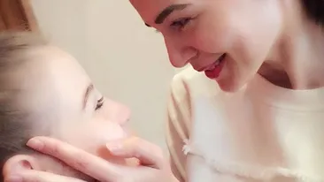 S-a întâmplat când au fost la salonul de înfrumuseţare! Ce a spus hairstylistul despre MONICA GABOR şi fiica ei, IRINA: „Sunt ca...“