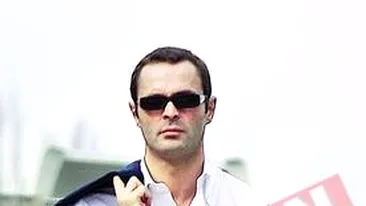 L-a parasit pe Maschio pentru stelistul Toja!