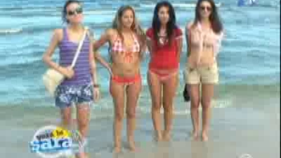 Show lesbi la TV! S-au sarutat intre ele pentru a castiga un concurs de miss! Vezi de ce au fost in stare patru concurente!