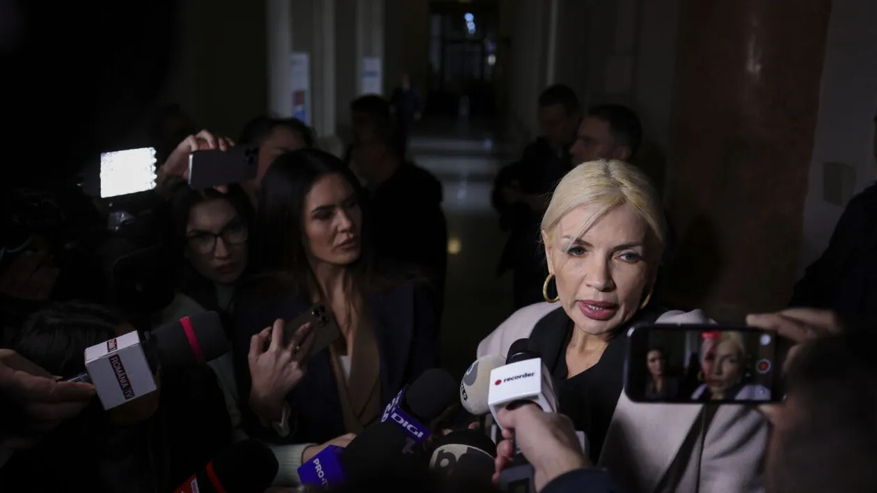 Laura Vicol, scoasă din arest și transportată de urgență la spital! Ce dureri acuza ”avocata interlopilor”