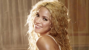 Imaginile pe care toata lumea le astepta! Shakira a imbracat rochia de mireasa!