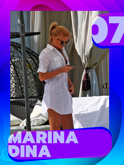 Ramona Olaru sau Delia, în TOP 25 sexy-vedete care… Iluzie optică, nu au nimic sub fustițe?!