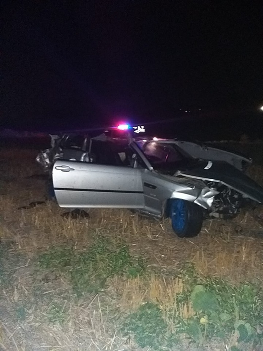 Mașina condusă de tânărul de 21 de ani s-a făcut praf