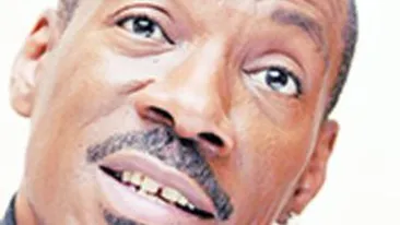 Pe Eddie Murphy l-a palit dragostea! I-a cazut cu tronc Toni