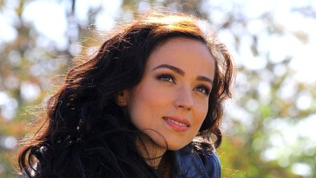 Olivia Steer se judecă de opt ani pentru o moștenire de 30 de hectare de pământ