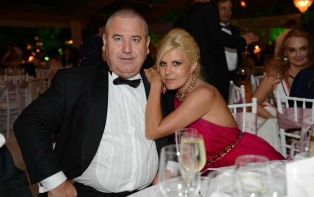 Dorin Cocoş şi Elena Udrea au divorţat în 2013