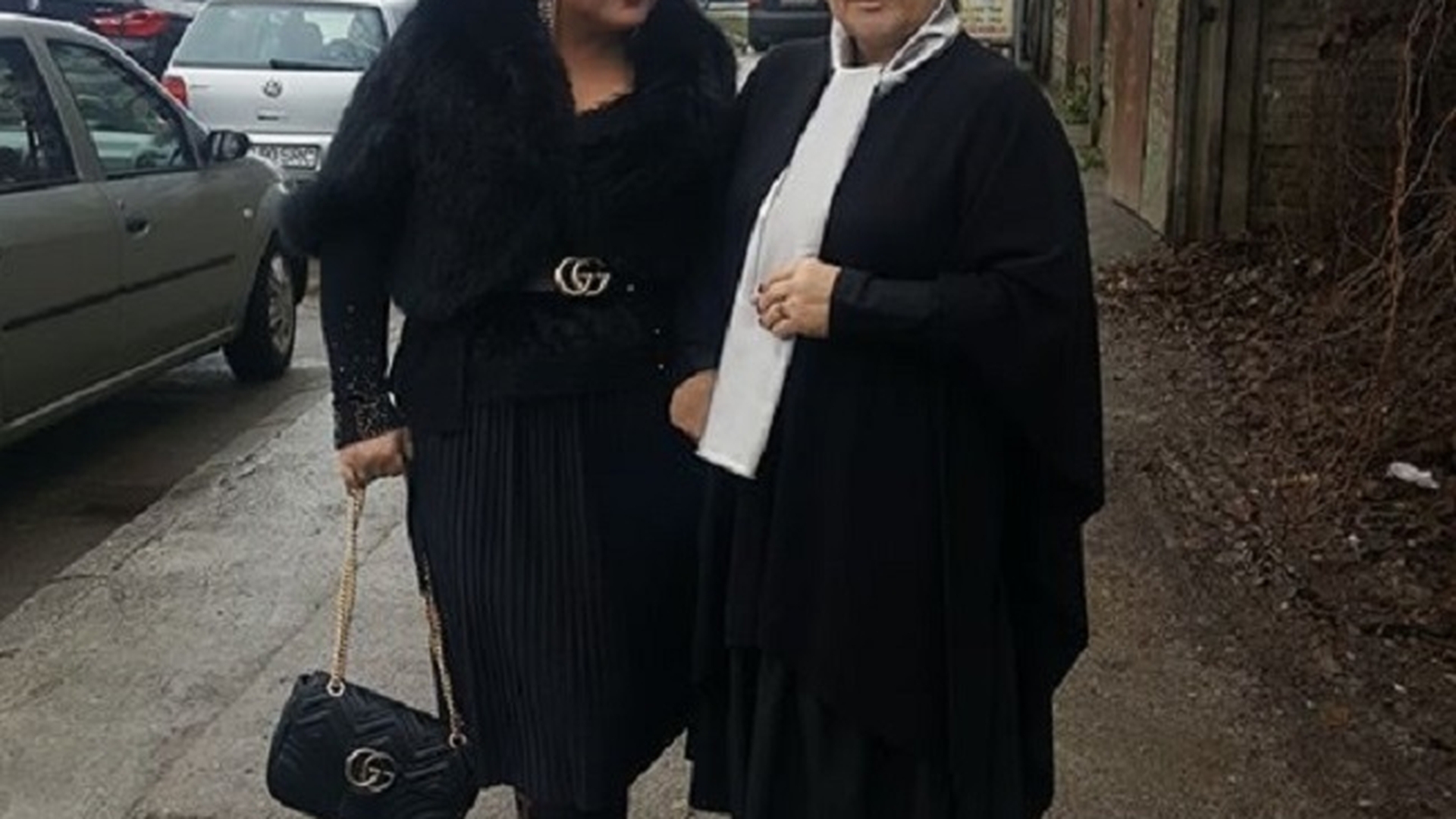 FOTO / Bianca Rus şi-a tăiat stomacul! Cum arată artista la o săptămână după operaţia dificilă, dar şi câte kilograme a slăbit: "Mi-e frică rău de tot"
