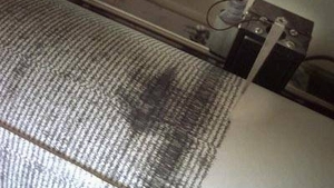 Cutremur de 7,5 grade pe Richter în Guatemala. Cel puţin 10 oameni au murit, alte sute sunt blocaţi printre dărâmături