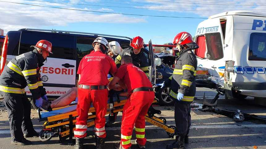 Accident la Arad. Foto: ISU Arad