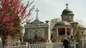 83 de ani de la tragedia de la Costesti! In Vinerea Mare au ars de vii in biserica 116 copii!