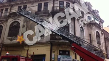 Drama vecinilor restauratului din Centrul Capitalei, cuprins ieri de flacari: Am ramas doar cu hainele de pe noi!
