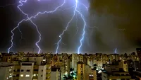 Meteorologii Accuweather, avertisment de furtuni electrice în București. Pe ce dată se întâmplă