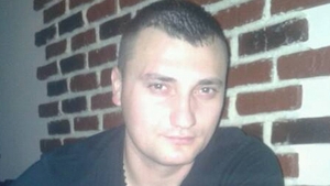 Un paramedic a fost lovit de un sofer beat, apoi lasat sa moara in bratele colegilor sai de la SMURD!