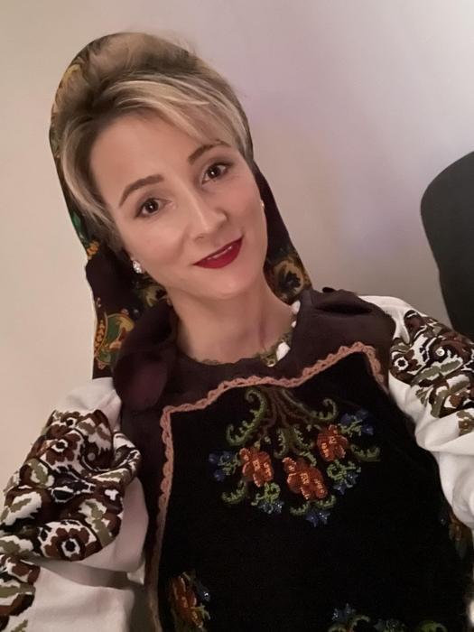 Flory Bulz a renunțat la muzică din cauza soțului gelos (Foto: Facebook)