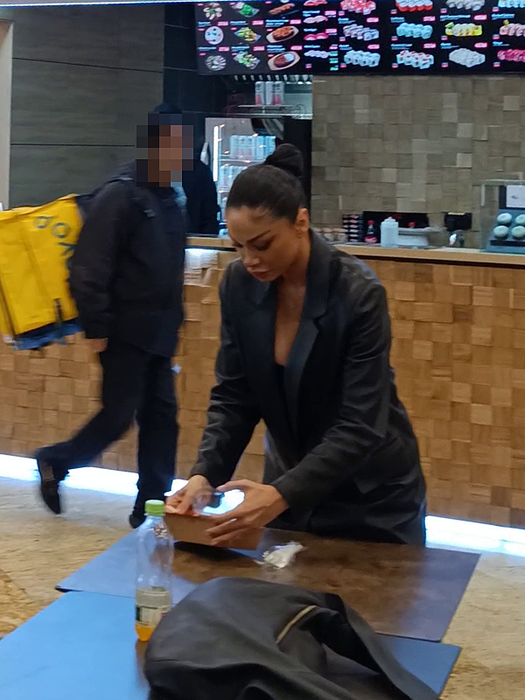 Lena a făcut, în trecut, videochat