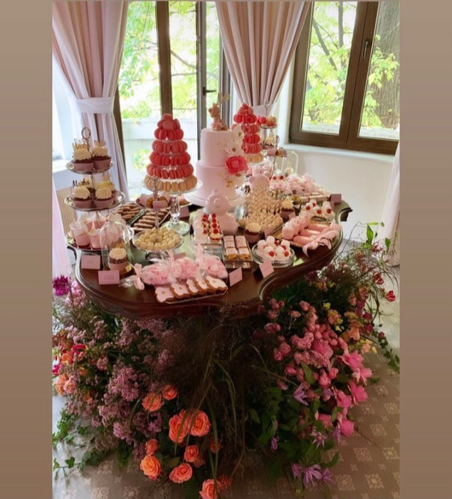Candy bar-ul a fost compus din cele mai sofisticate prăjituri