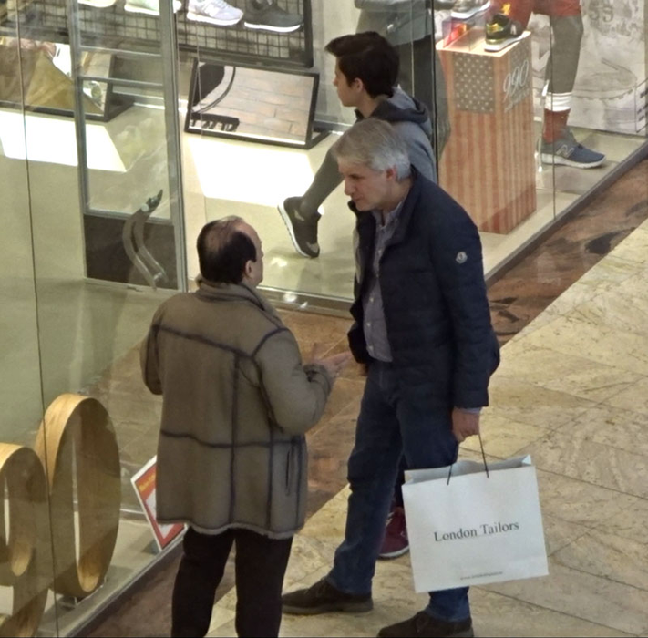 Eugen Teodorovici s-a întâlnit cu Nicolae Cristescu în mall