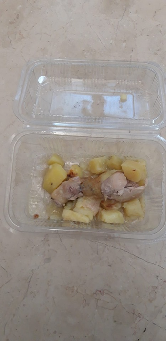 Cum arată mâncarea oferită pacienților la Spitalul Județean de Urgență Craiova! ”Produsele vin reci și…” Reprezentanții firmei de catering reacționează: „Există un contract în care…”