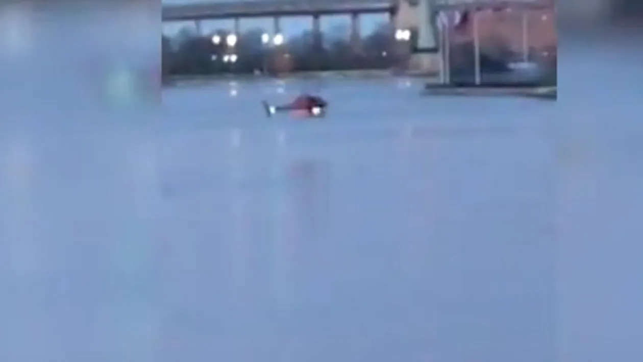 Un elicopter s-a prăbușit la New York! Cinci oameni au murit