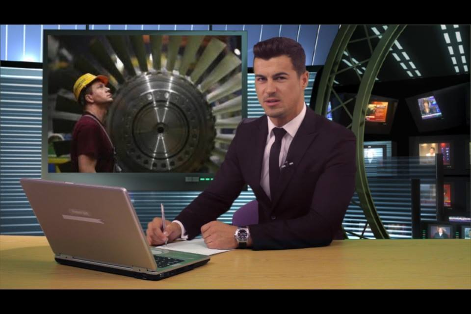Primele imagini cu noul iubit al Elenei Udrea. S-a combinat cu un donjuan monden! Fost model în echipa lui Cătălin Botezatu, Adrian Alexandrov a curtat-o toată vara pe ex-consiliera prezidenţială