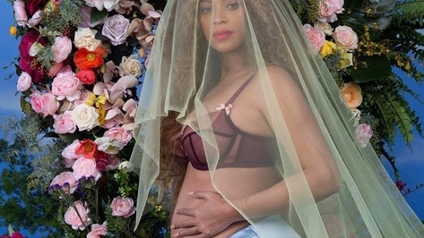 S-a stabilit un nou record! Totul s-a întâmplat după ce BEYONCE a anunţat că e însărcinată cu gemeni
