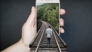 Telefoanele mobile, un adevărat pericol. Topul modelelor de smartphone care emit cele mai multe radiații