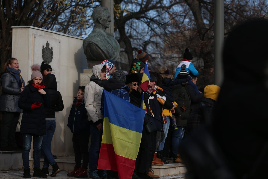 CANCAN.ro transmite LIVE de la mega-parada Centenarului. La mulți ani, România!