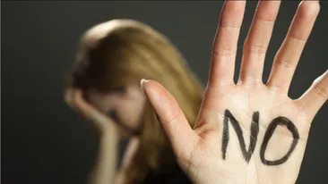 Psiholog: Atmosfera tensionată și relațiile disfuncționale din familie s-au intensificat în izolare / Semnal de alarmă tras de un ONG: Copiii, expuși mai mult la violența domestică în această perioadă